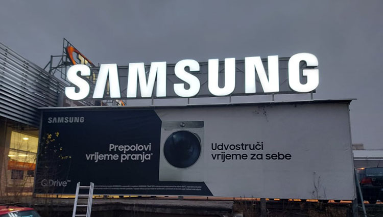 Samsung 3D slova velikog formata
